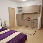 De Silva Mamaia