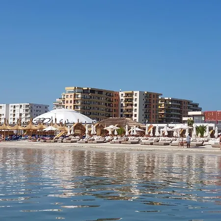 Apartment De Silva Mamaia